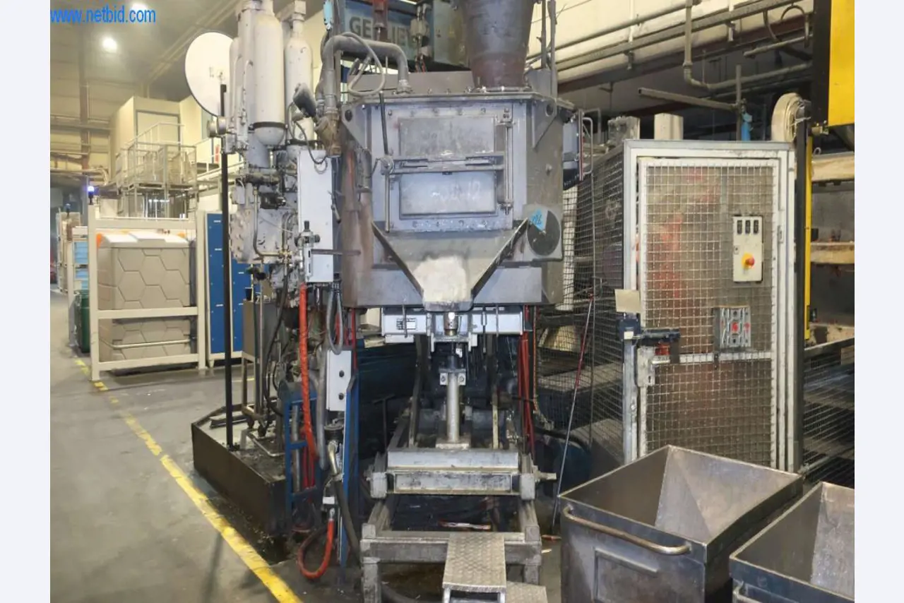 Druckgussanlagen (Al/Mg) 480 – 1.050 t,
Mechanische Bearbeitung, Werkzeugbau
-7