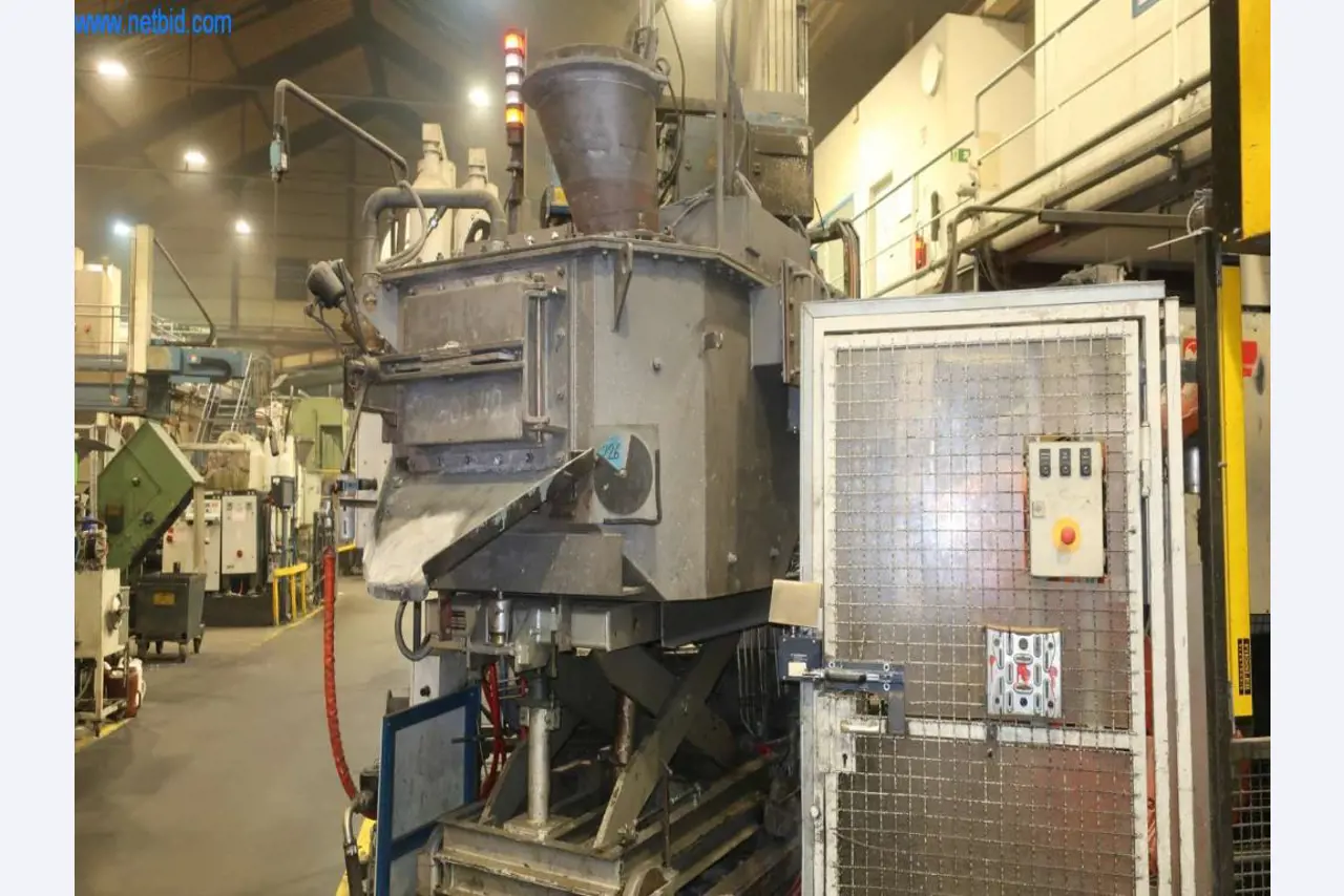 Druckgussanlagen (Al/Mg) 480 – 1.050 t,
Mechanische Bearbeitung, Werkzeugbau
-8