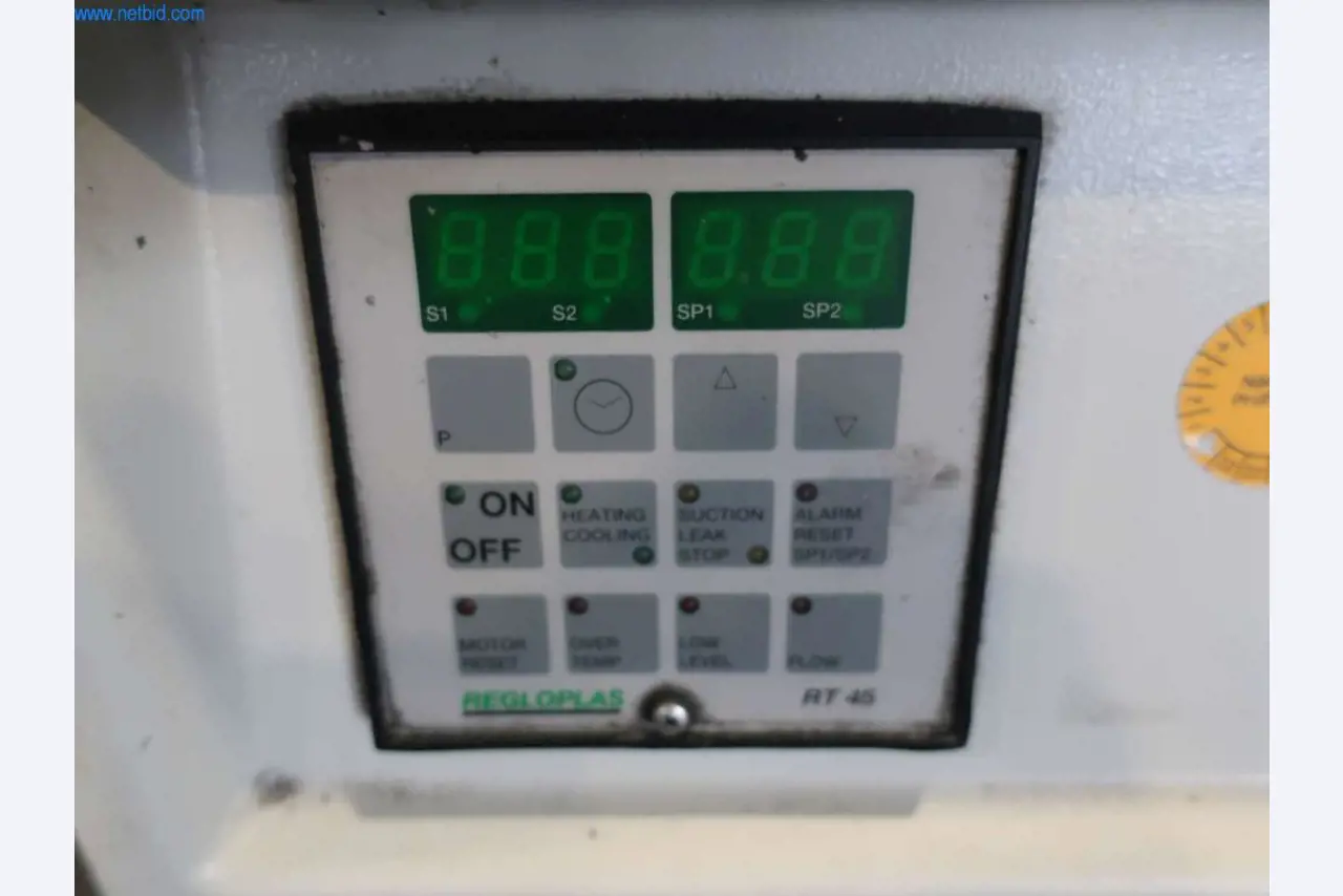 Druckgussanlagen (Al/Mg) 480 – 1.050 t,
Mechanische Bearbeitung, Werkzeugbau
-2