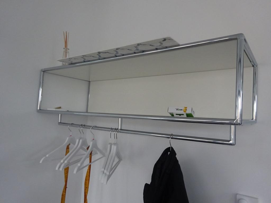 Hochwertige und sehr gepflegte Büroausstattung-12