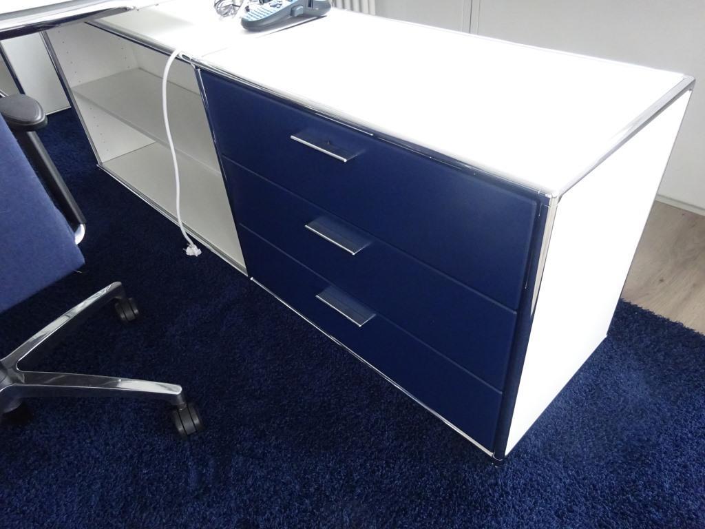 Hochwertige und sehr gepflegte Büroausstattung-22