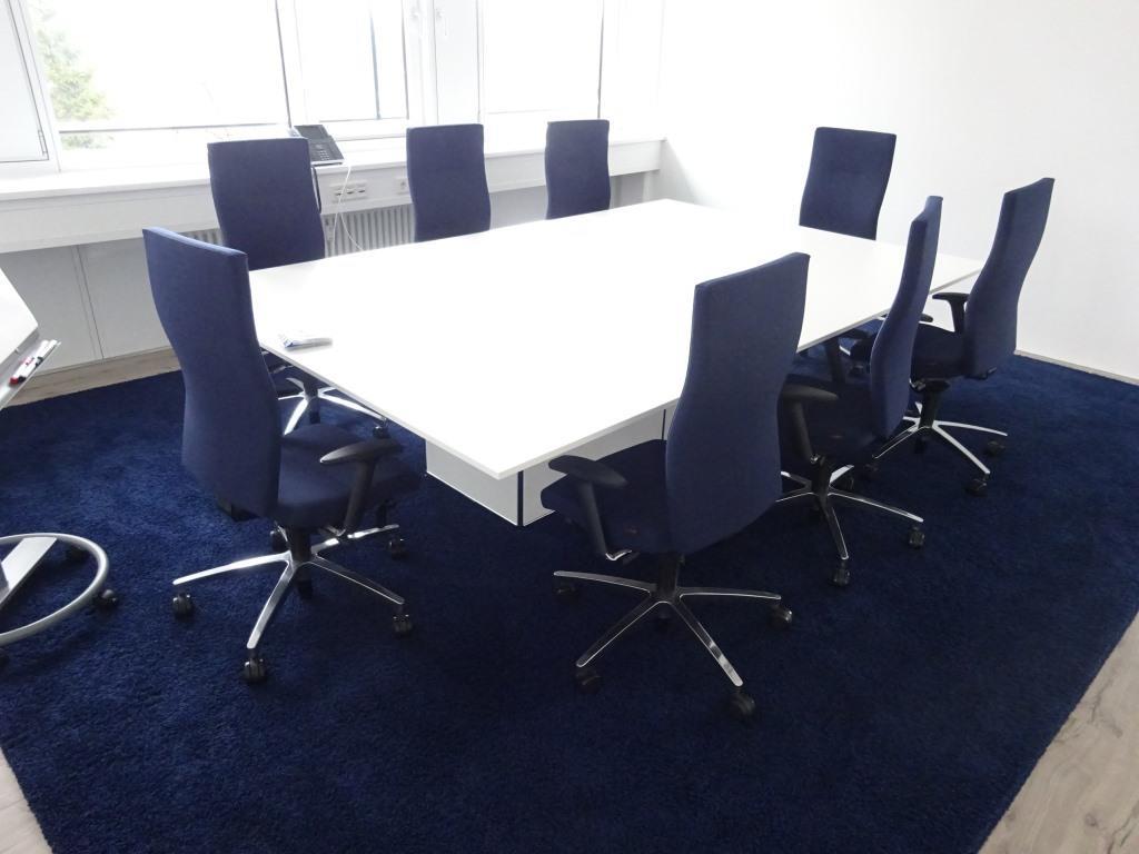 Hochwertige und sehr gepflegte Büroausstattung-37