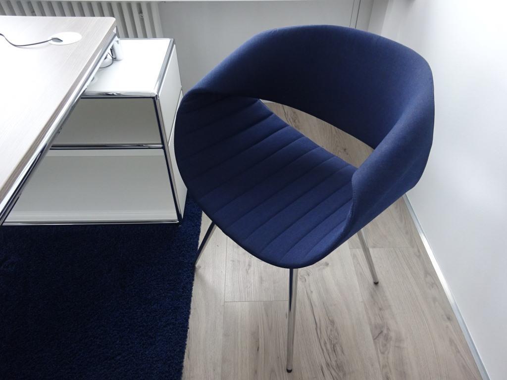 Hochwertige und sehr gepflegte Büroausstattung-52