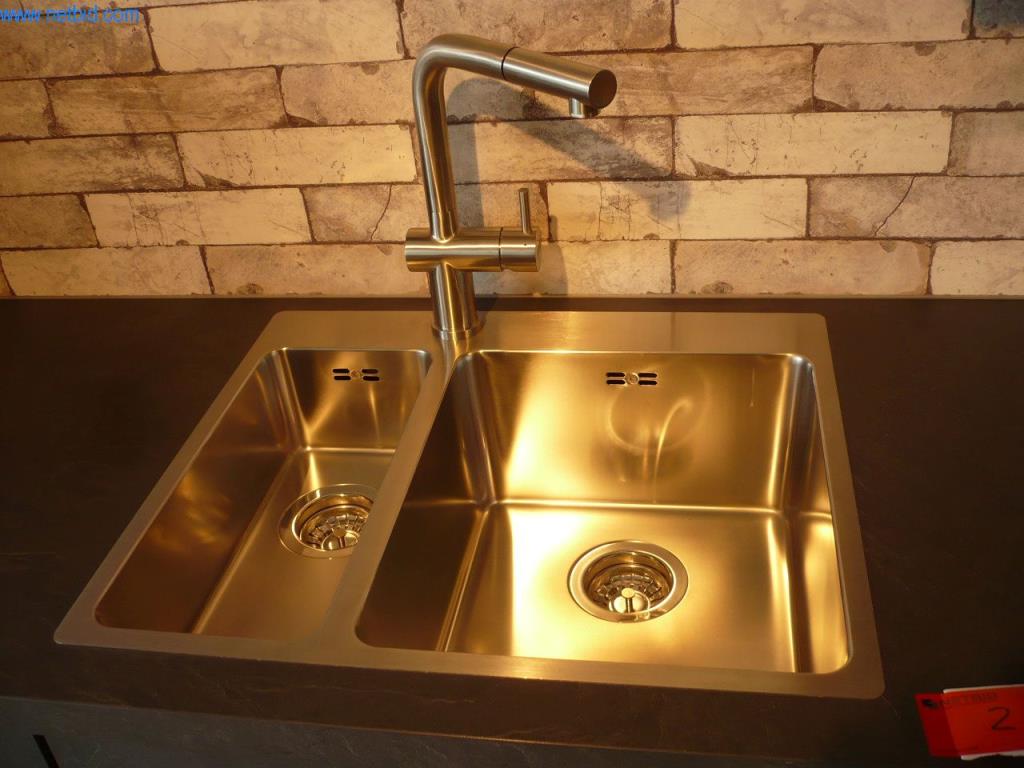 Pokaz kuchni i wyposażenia biurowego-5