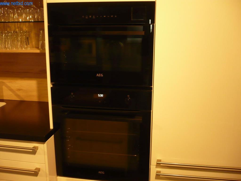 Pokaz kuchni i wyposażenia biurowego-3