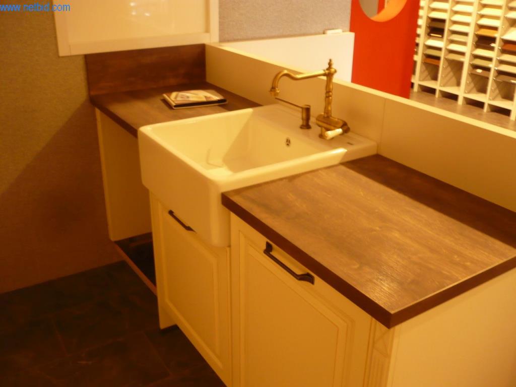 Pokaz kuchni i wyposażenia biurowego-2