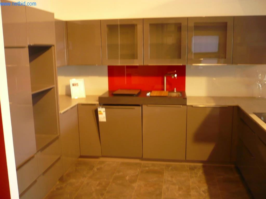 Pokaz kuchni i wyposażenia biurowego-6