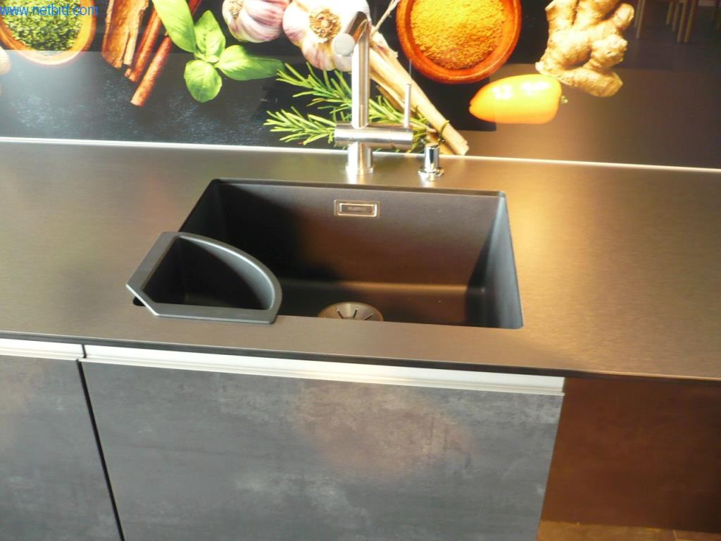 Pokaz kuchni i wyposażenia biurowego-4