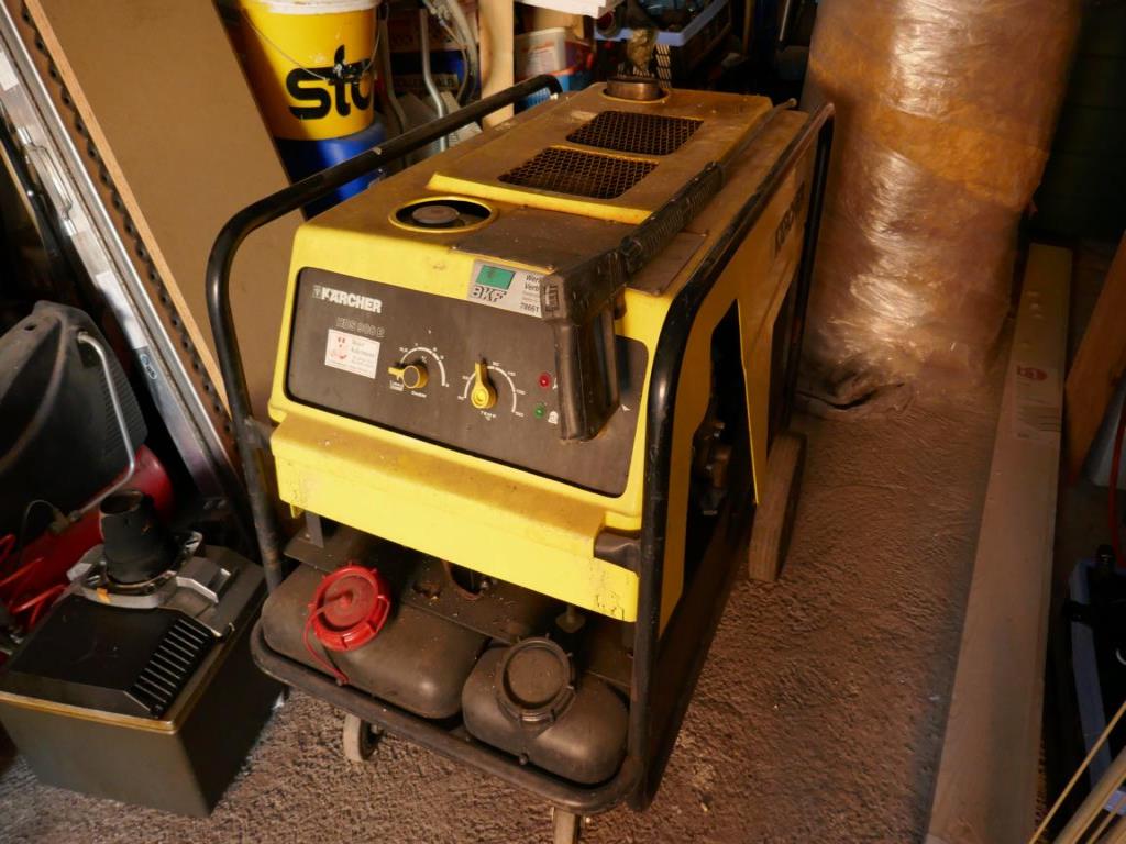 Van, car trailer and various hand tools-14