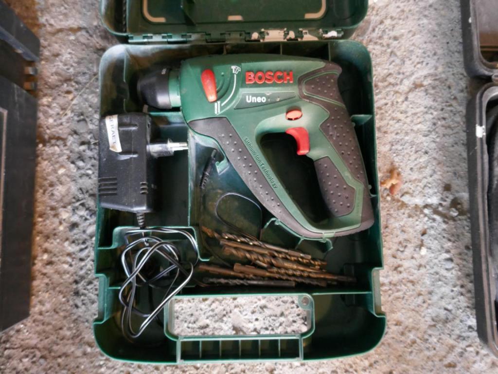 Van, car trailer and various hand tools-21