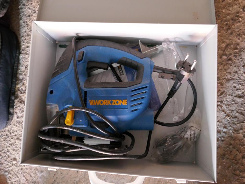 Van, car trailer and various hand tools-28