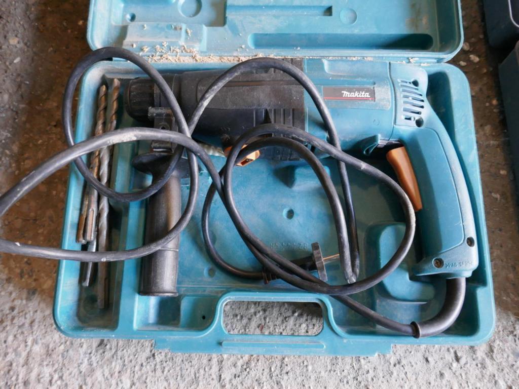 Van, car trailer and various hand tools-31