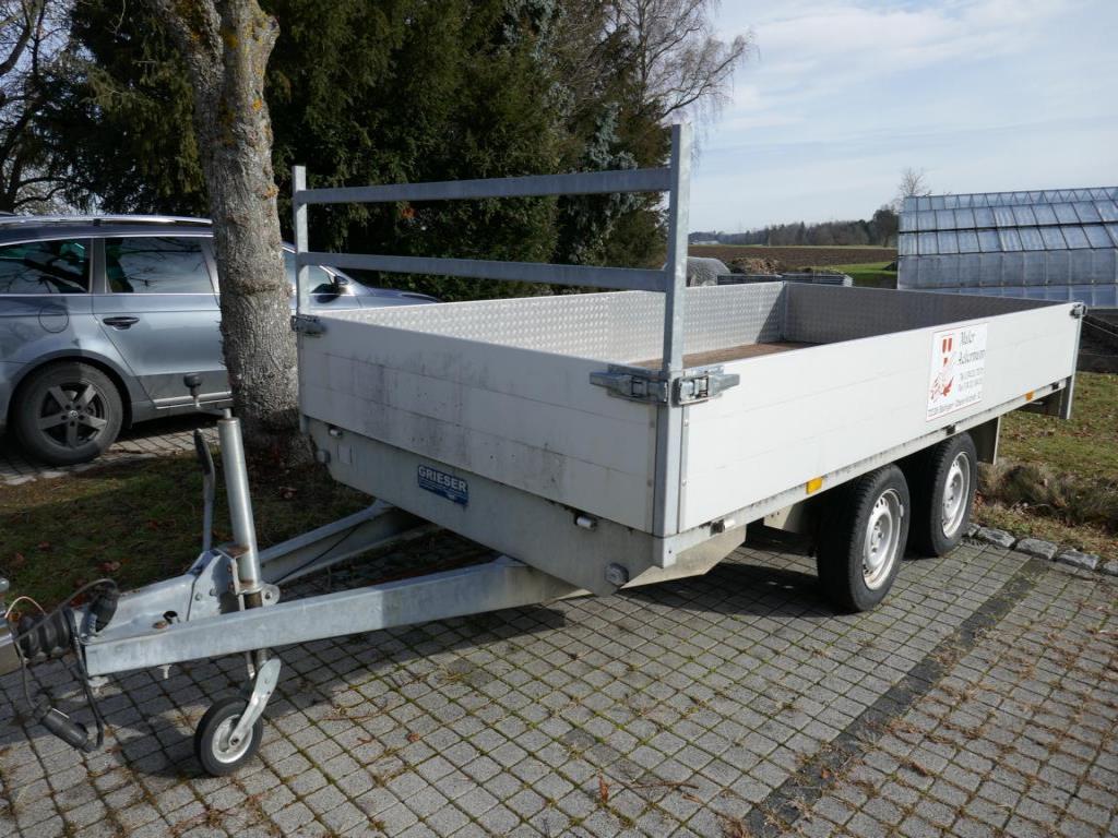 Van, car trailer and various hand tools-38