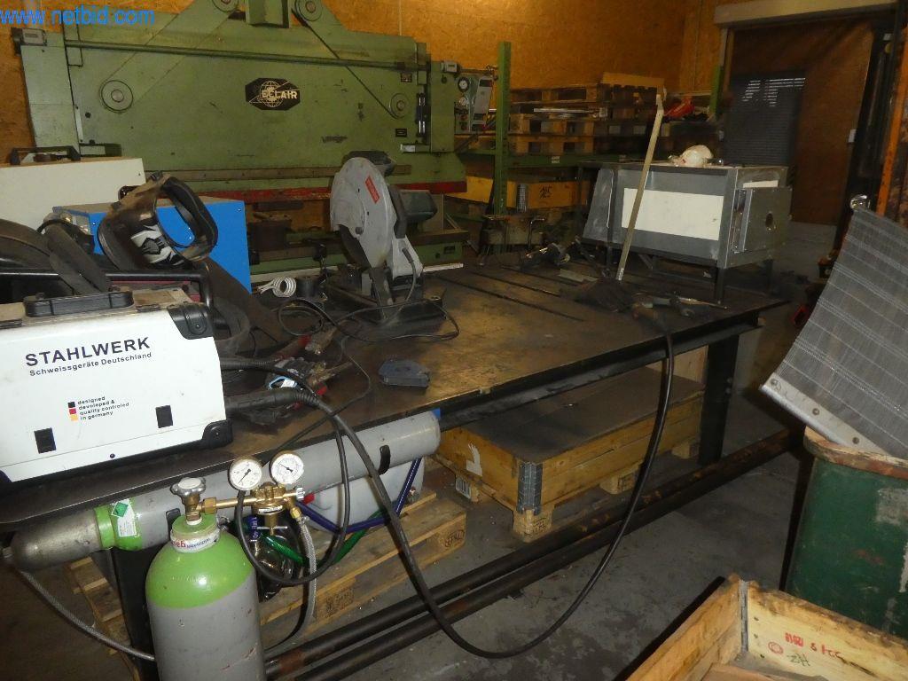 Sprzęt operacyjny i biurowy-102