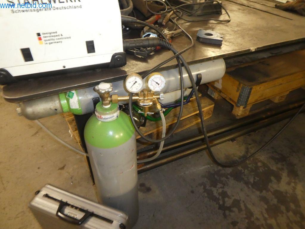 Sprzęt operacyjny i biurowy-104