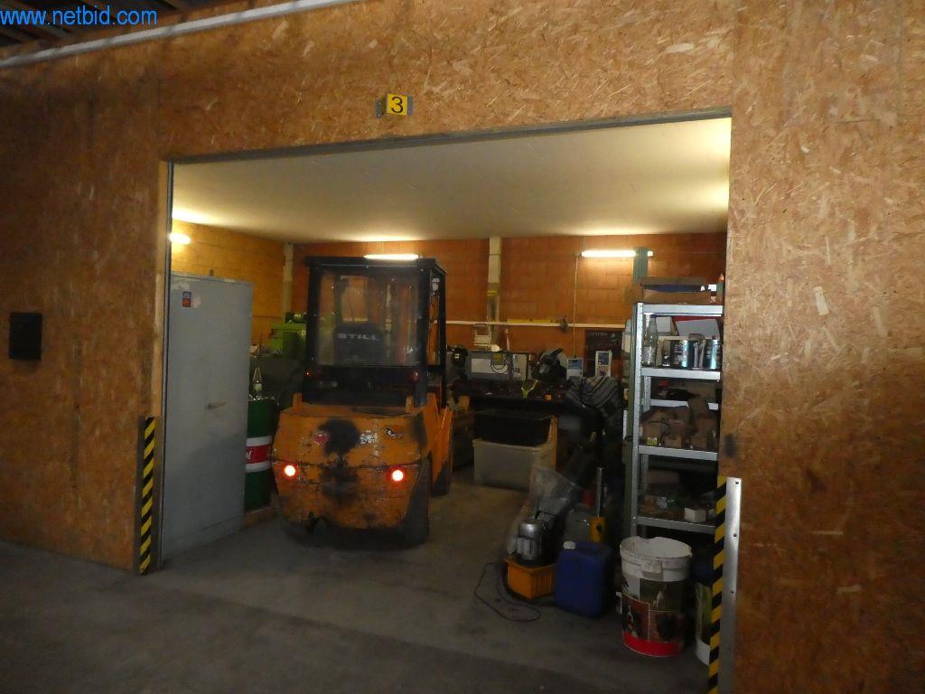 Sprzęt operacyjny i biurowy-105