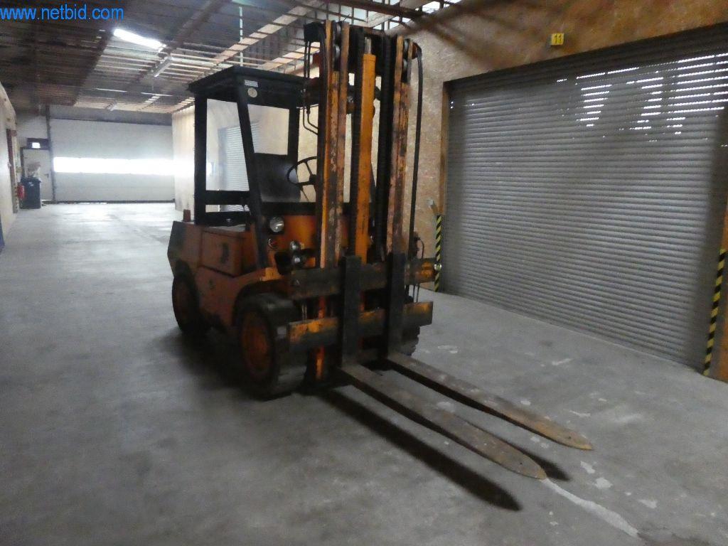 Sprzęt operacyjny i biurowy-1