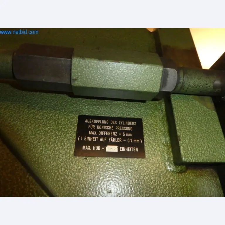Operating and office equipment-40