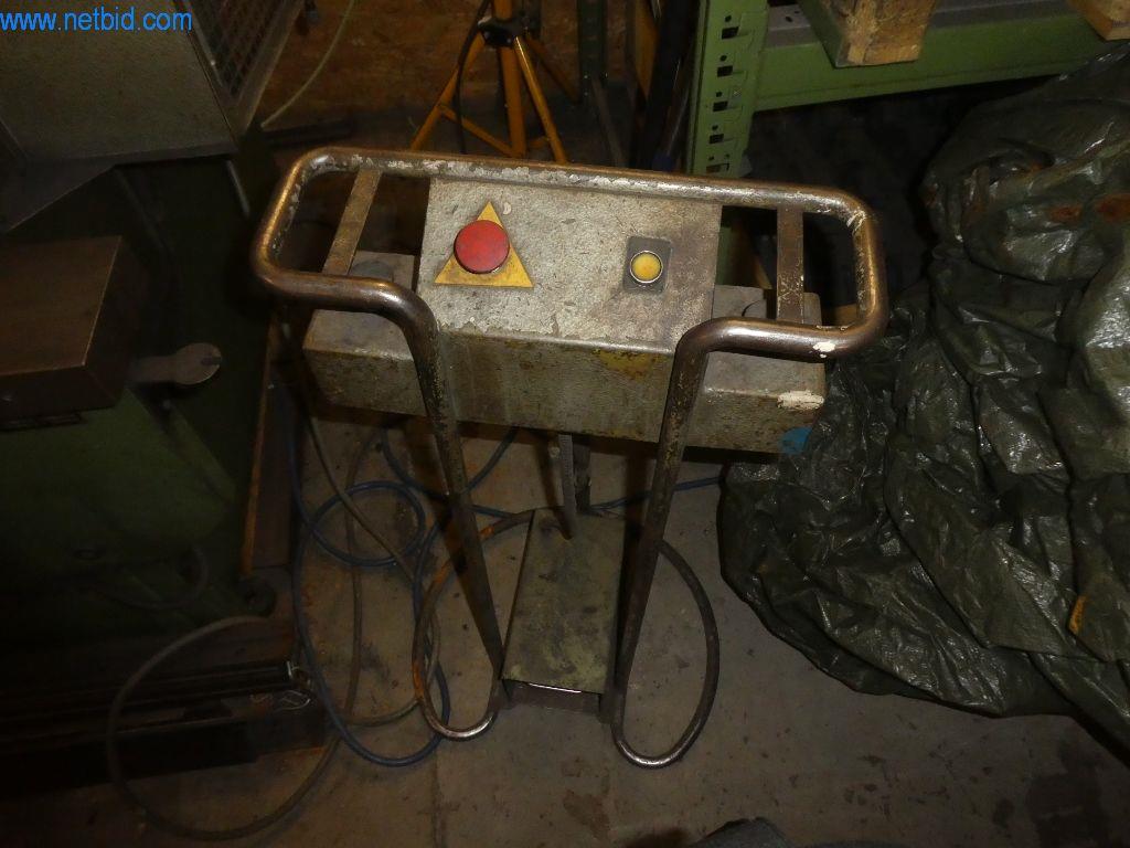 Sprzęt operacyjny i biurowy-44