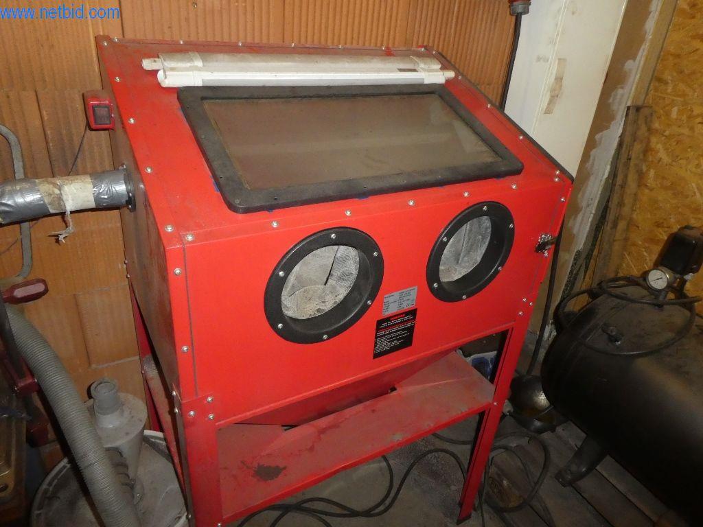 Sprzęt operacyjny i biurowy-52