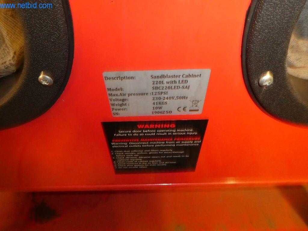 Sprzęt operacyjny i biurowy-53