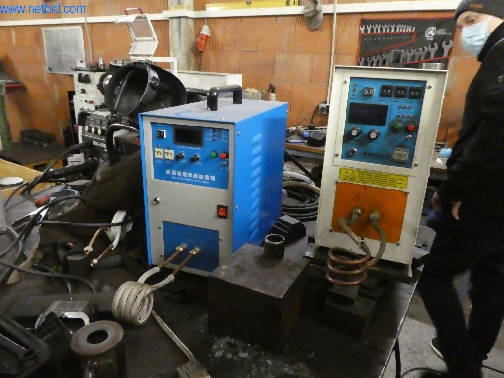 Sprzęt operacyjny i biurowy-57