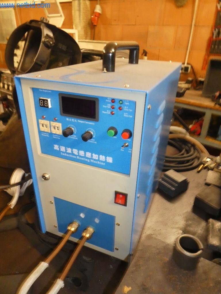 Sprzęt operacyjny i biurowy-60