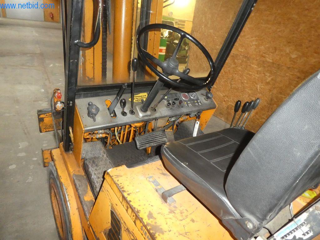 Sprzęt operacyjny i biurowy-7