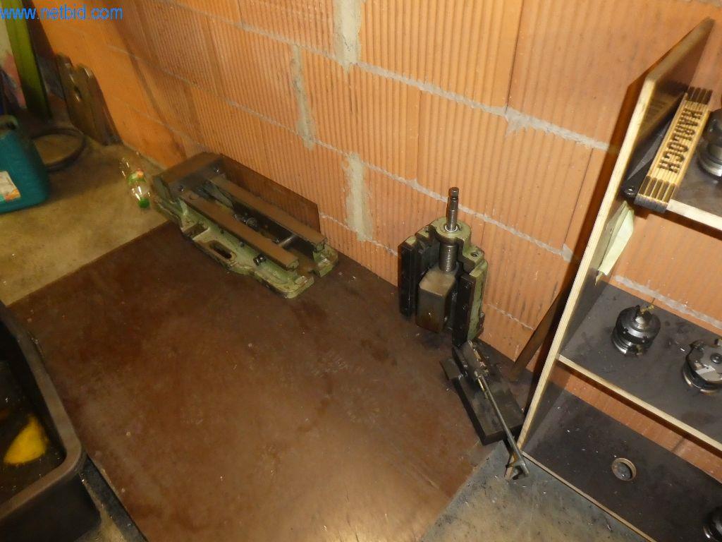 Sprzęt operacyjny i biurowy-80