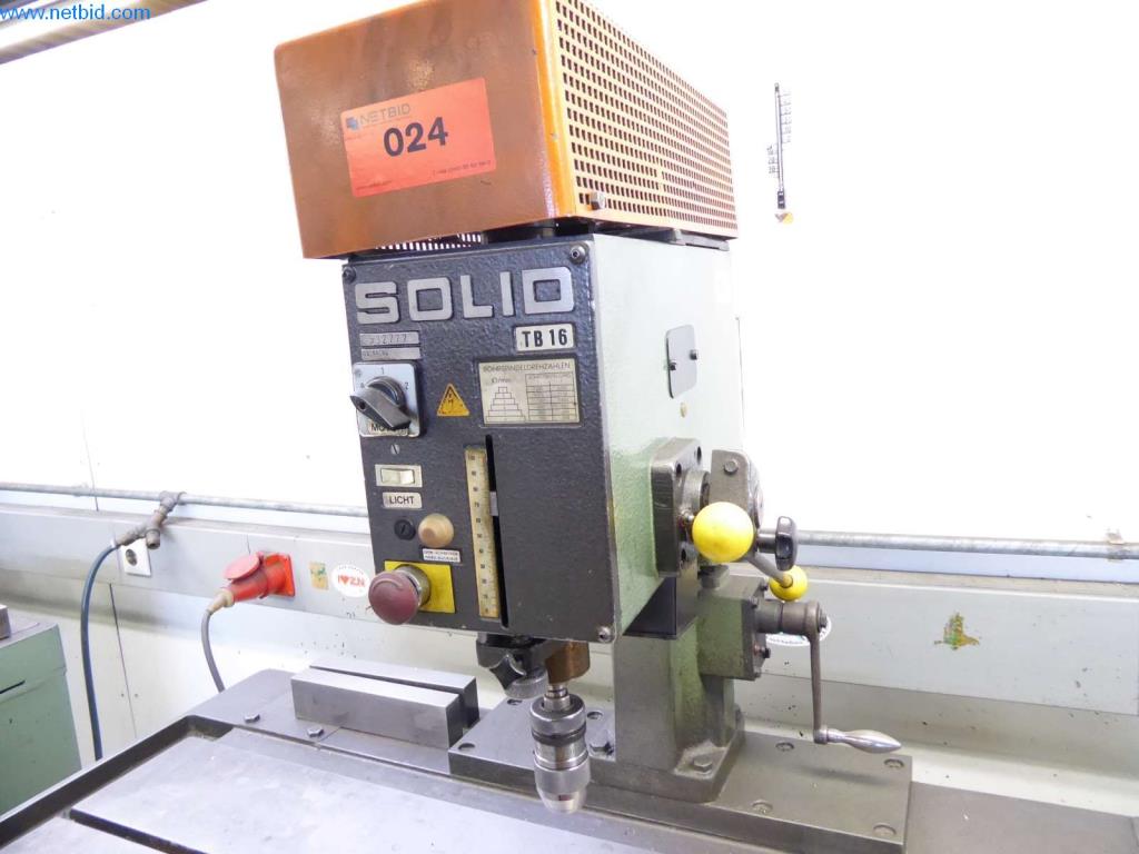 Well-maintained machines, operating and office equipment-2