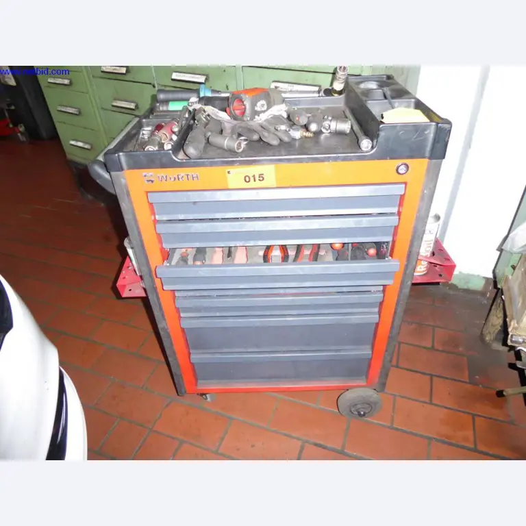 Werkstatt-, Betriebs-, Büro-, Verkaufsraumausstattung einer KFZ-Werkstatt / Autohaus-1