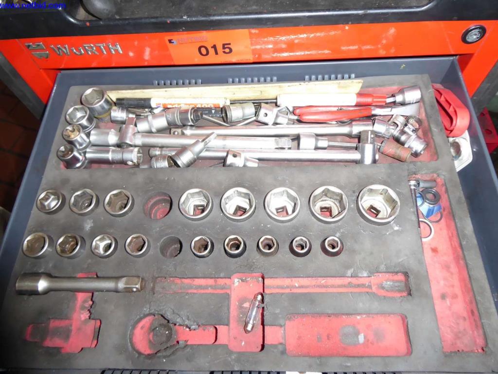 Equipamiento de taller, fábrica, oficina y sala de ventas para un taller / concesionario de automóviles-5