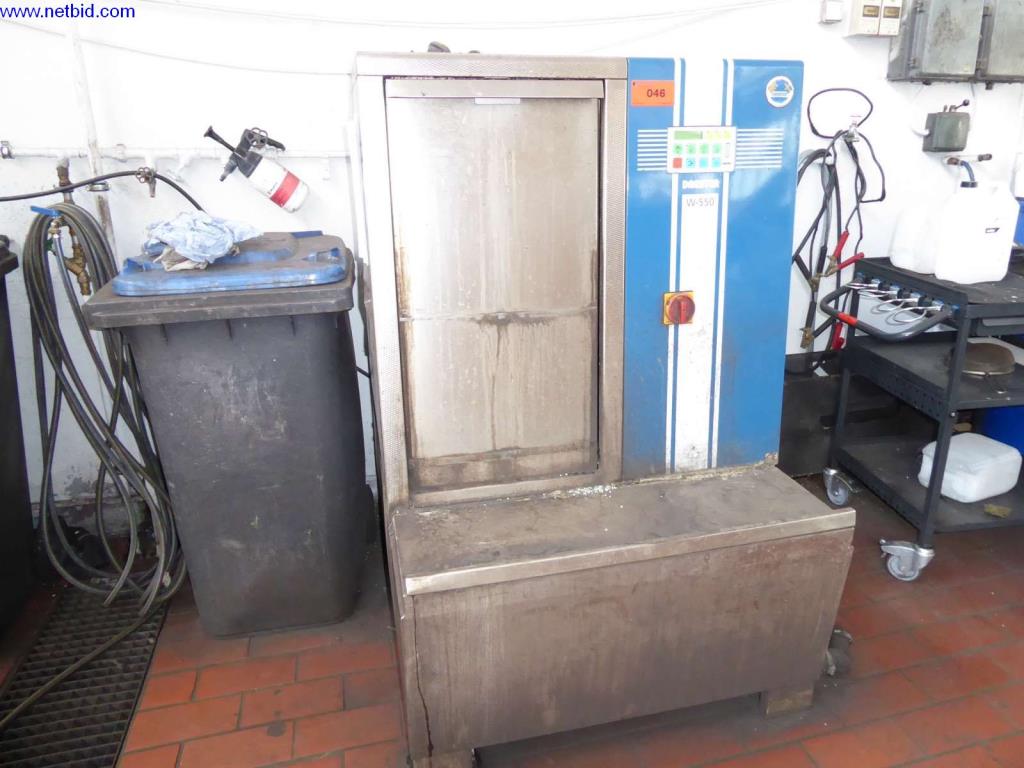 Werkstatt-, Betriebs-, Büro-, Verkaufsraumausstattung einer KFZ-Werkstatt / Autohaus-1