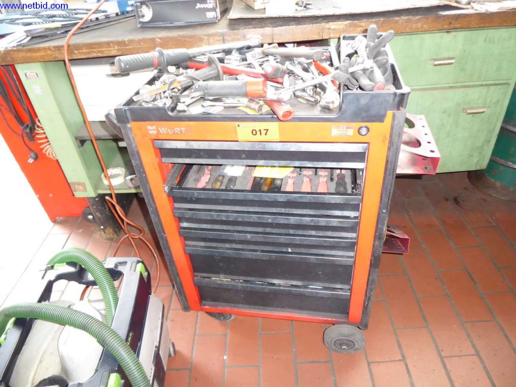 Vybavení dílny, továrny, kanceláře a prodejny pro autoservis / prodejce automobilů-1