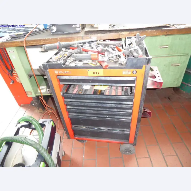 Vybavení dílny, továrny, kanceláře a prodejny pro autoservis / prodejce automobilů-1