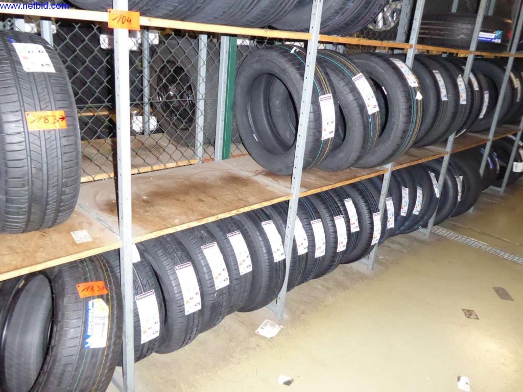 Workshop, company office and sales room equipment of a car workshop / car dealership-2