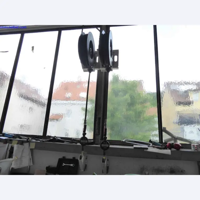 Werkstatt-, Betriebs-, Büro-, Verkaufsraumausstattung einer KFZ-Werkstatt / Autohaus-1