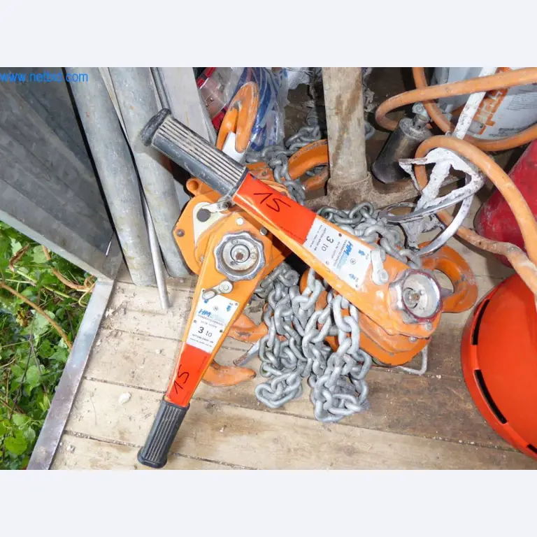 Maschinen eines Bauunternehmes-1