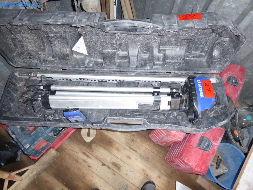 Máquinas de una empresa de construcción-1