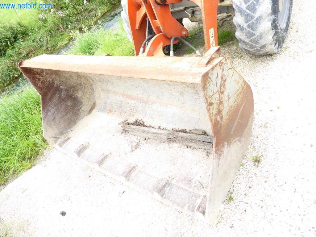 Máquinas de una empresa de construcción-2