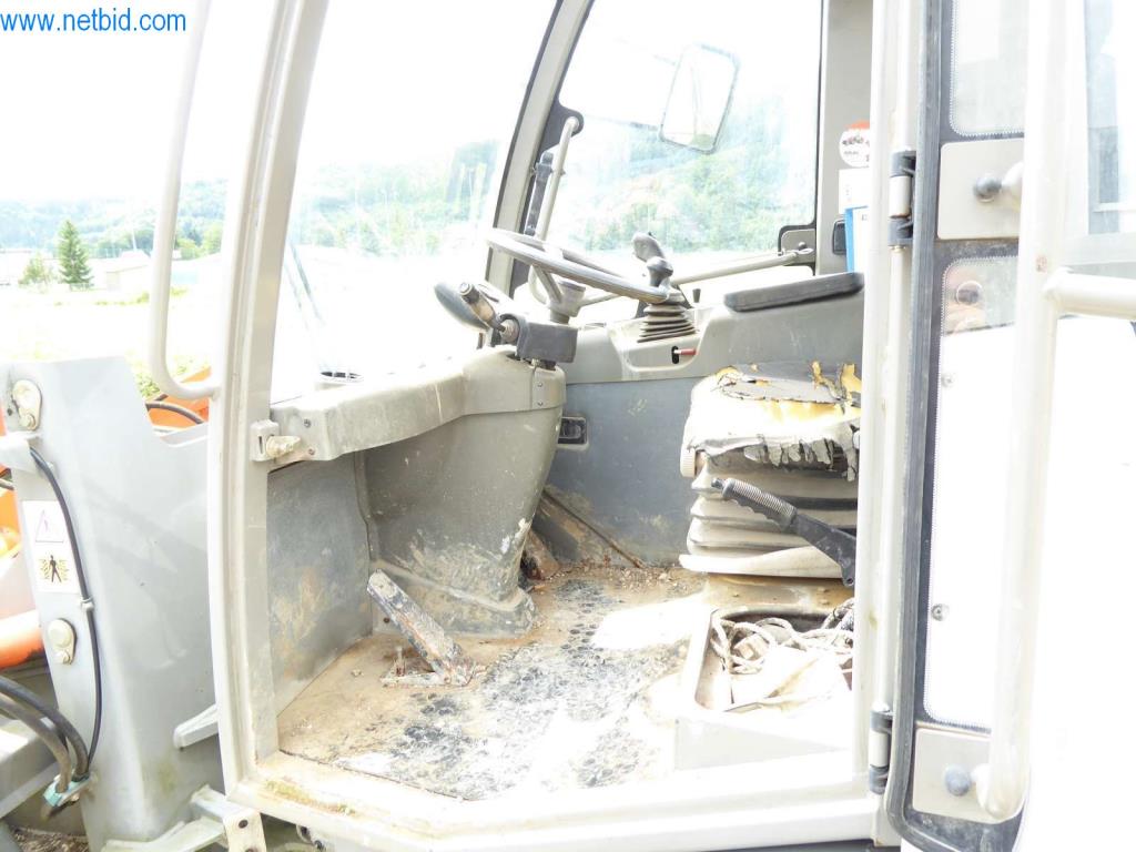 Máquinas de una empresa de construcción-3