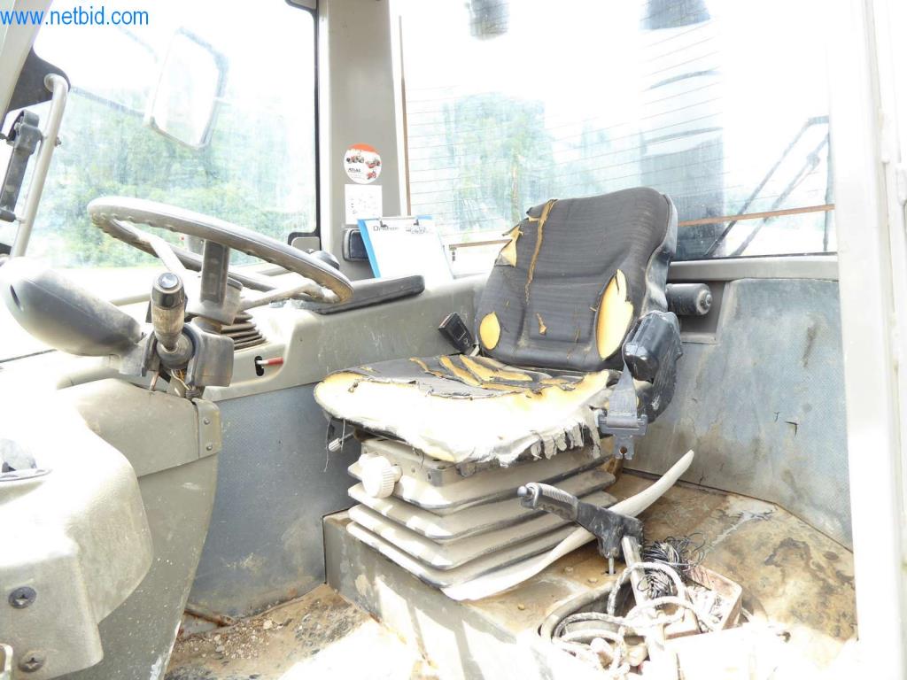 Máquinas de una empresa de construcción-4