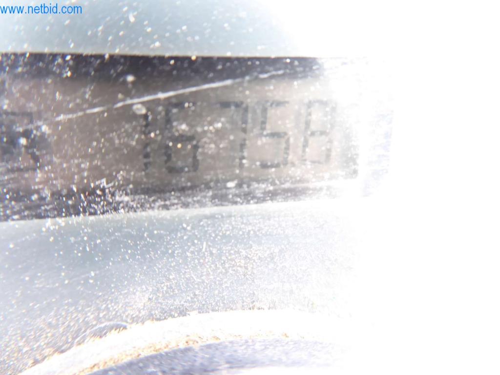 Máquinas de una empresa de construcción-5