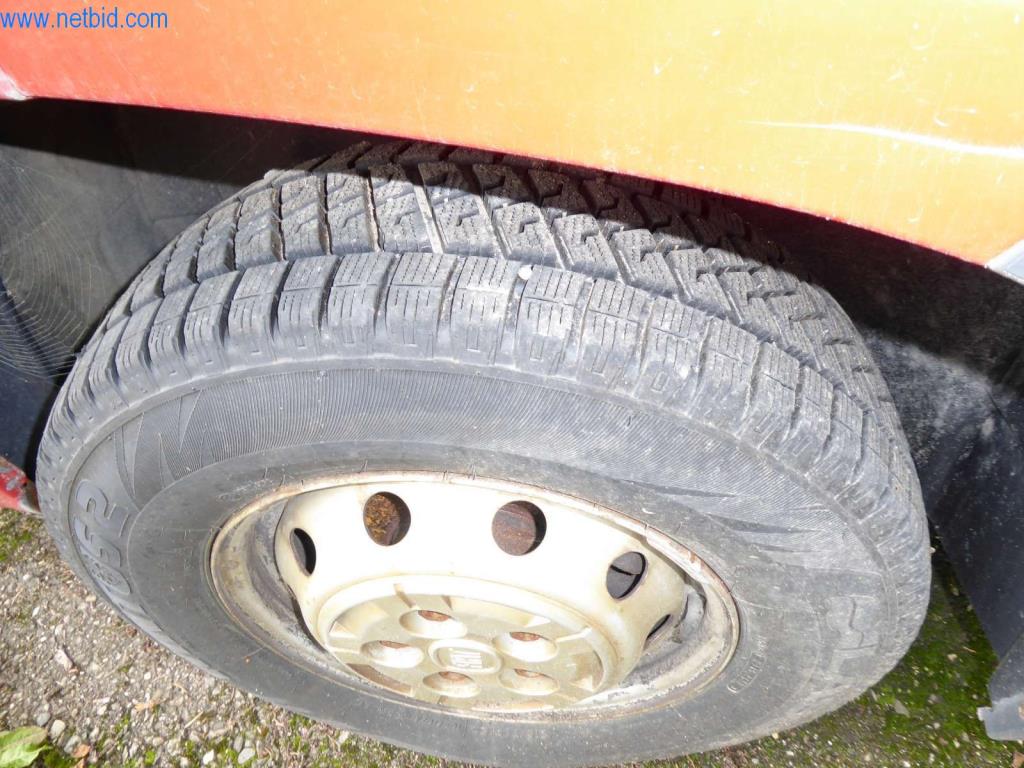 Máquinas de una empresa de construcción-16