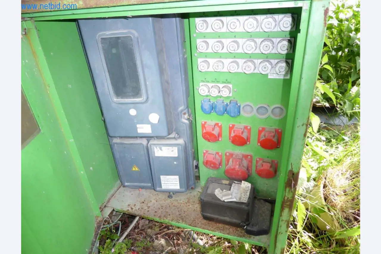 Máquinas de una empresa de construcción-2