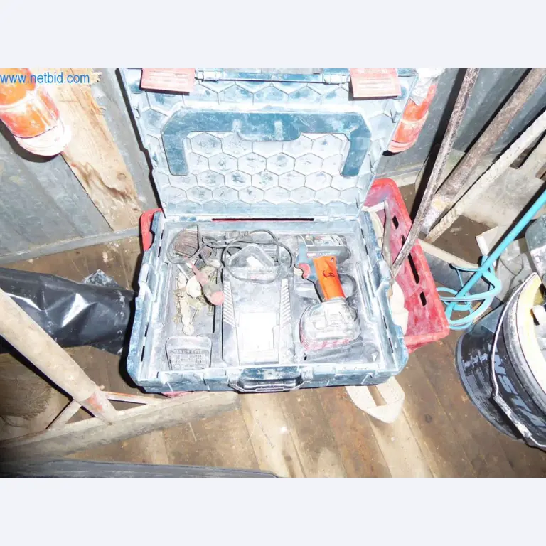 Maschinen eines Bauunternehmes-1