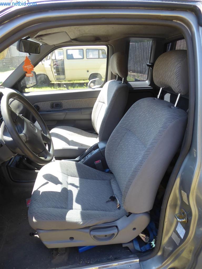 Oficina de automóveis e concessionário de automóveis clássicos
-11