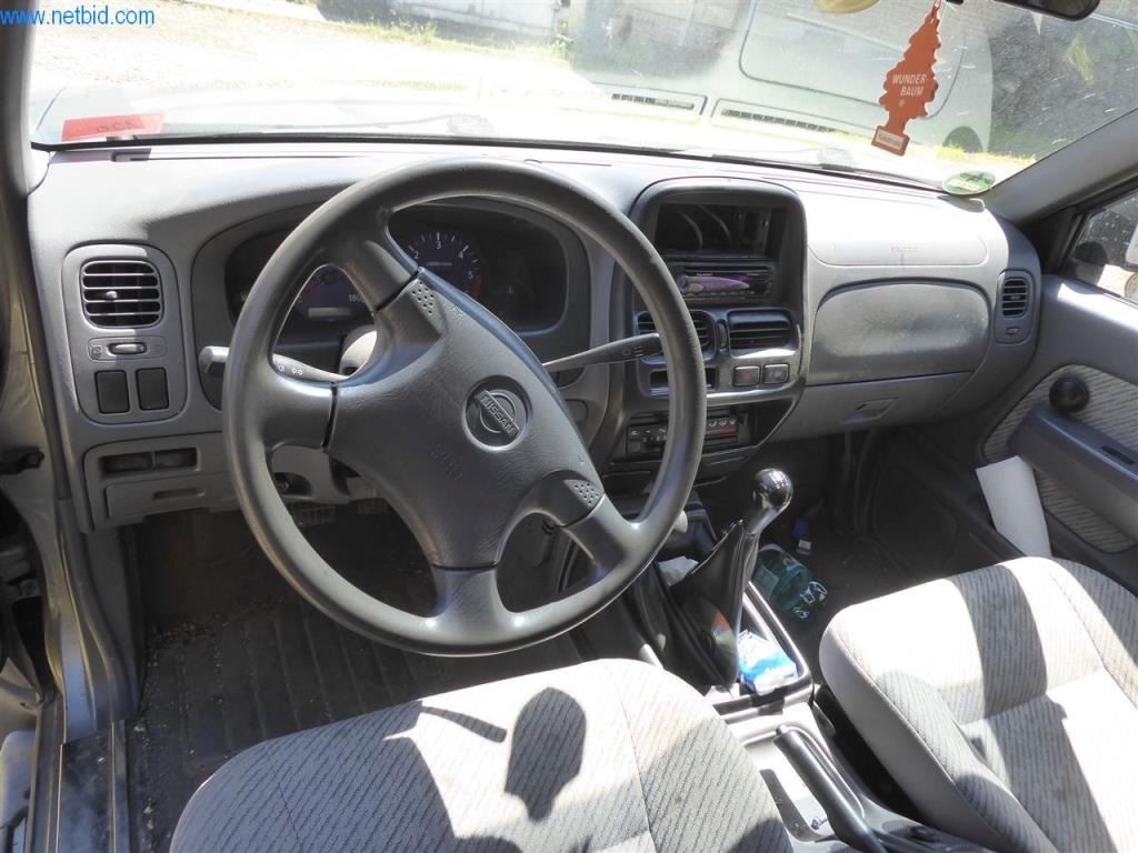 Oficina de automóveis e concessionário de automóveis clássicos
-12