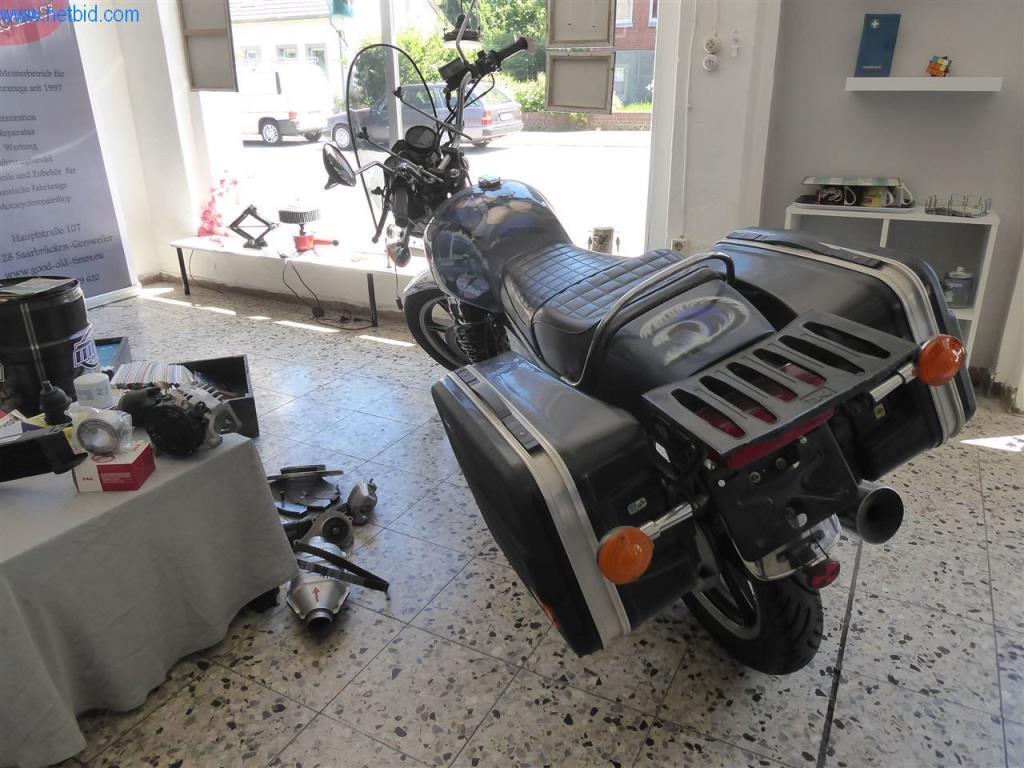 Car workshop & classic car trade-4