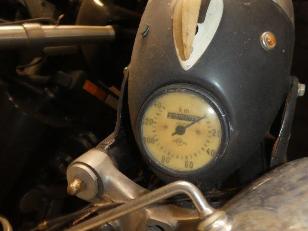 Car workshop & classic car trade-5